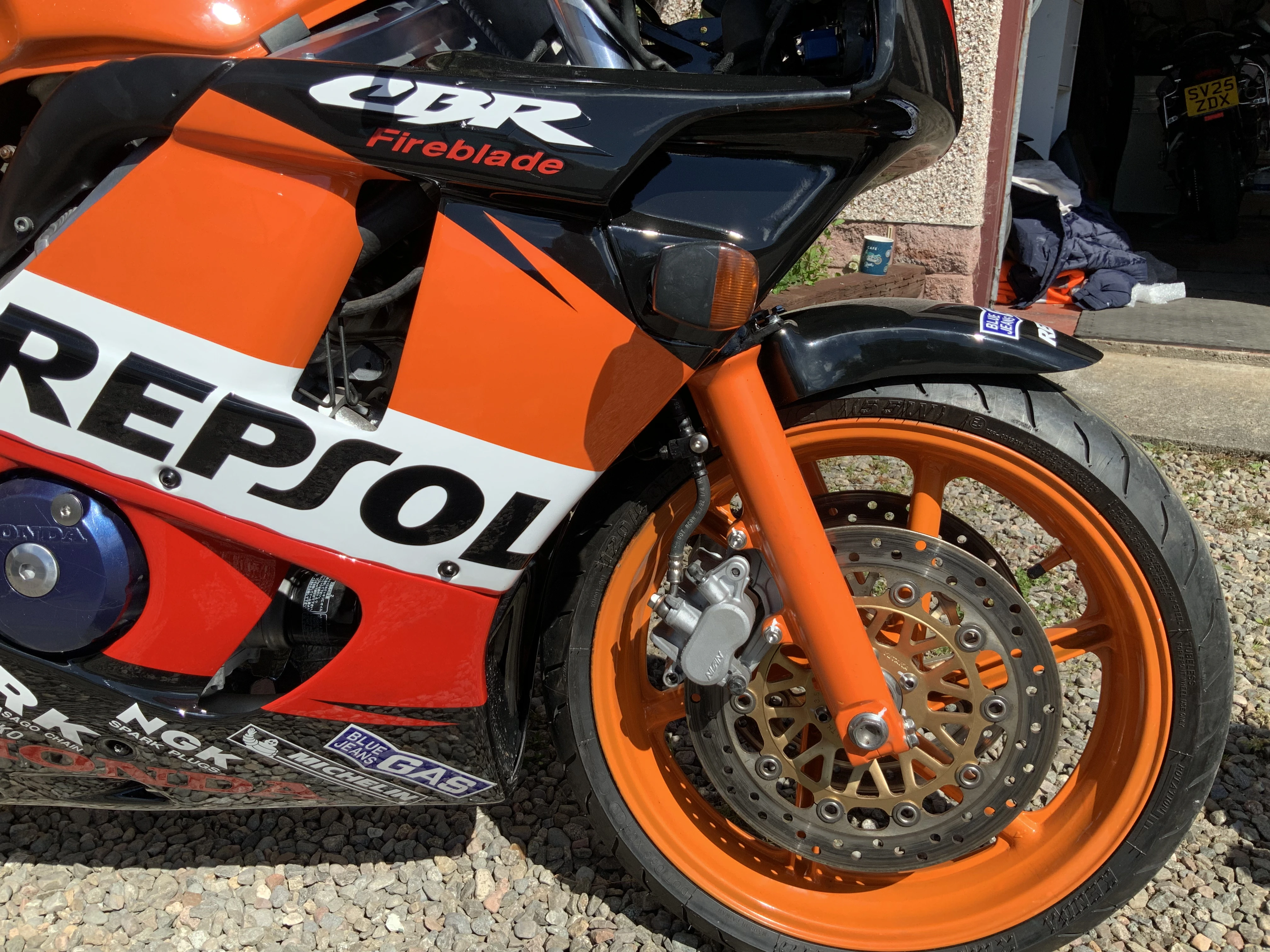 Honda CBR400RR (NC23) - photo 5