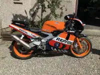 Honda CBR400RR (NC23) - photo 1