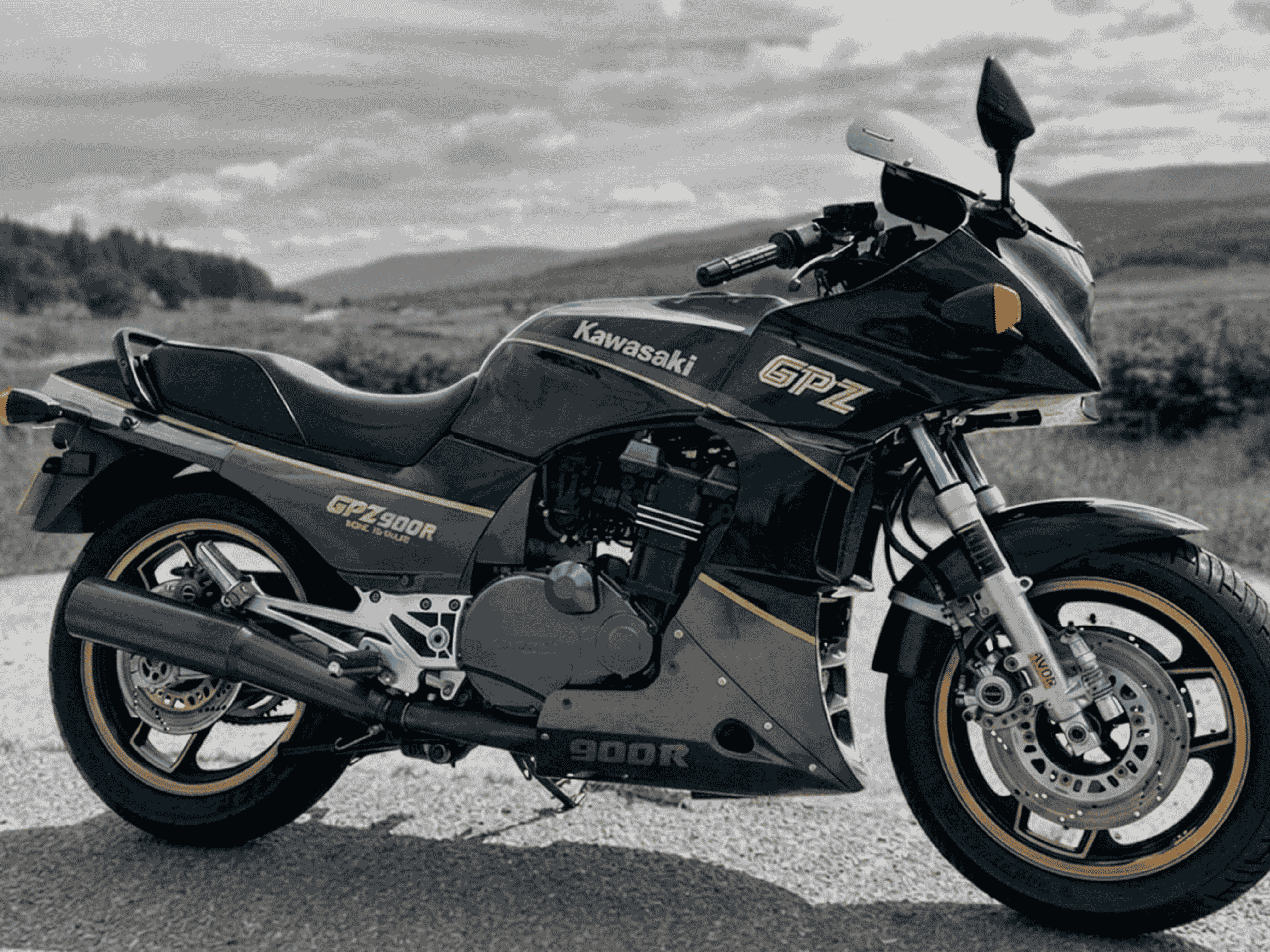 Fully restored matching numbers Kawasaki GPZ 900R in Top Gun black, anthracite and gold scheme